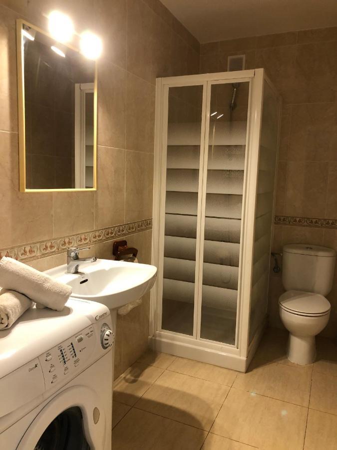 Renovado Apartamento En Zona Residencial A Pasos Del Mar Салоу Экстерьер фото