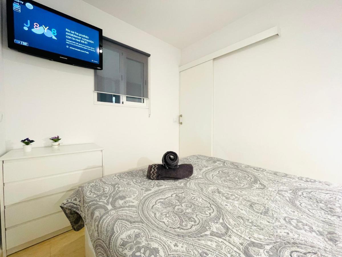 Renovado Apartamento En Zona Residencial A Pasos Del Mar Салоу Экстерьер фото