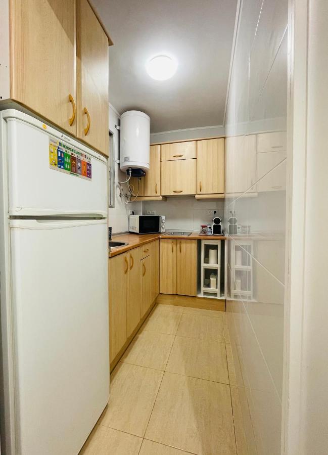 Renovado Apartamento En Zona Residencial A Pasos Del Mar Салоу Экстерьер фото